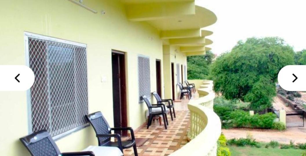 Hill View Hotel Pushkar Exterior photo