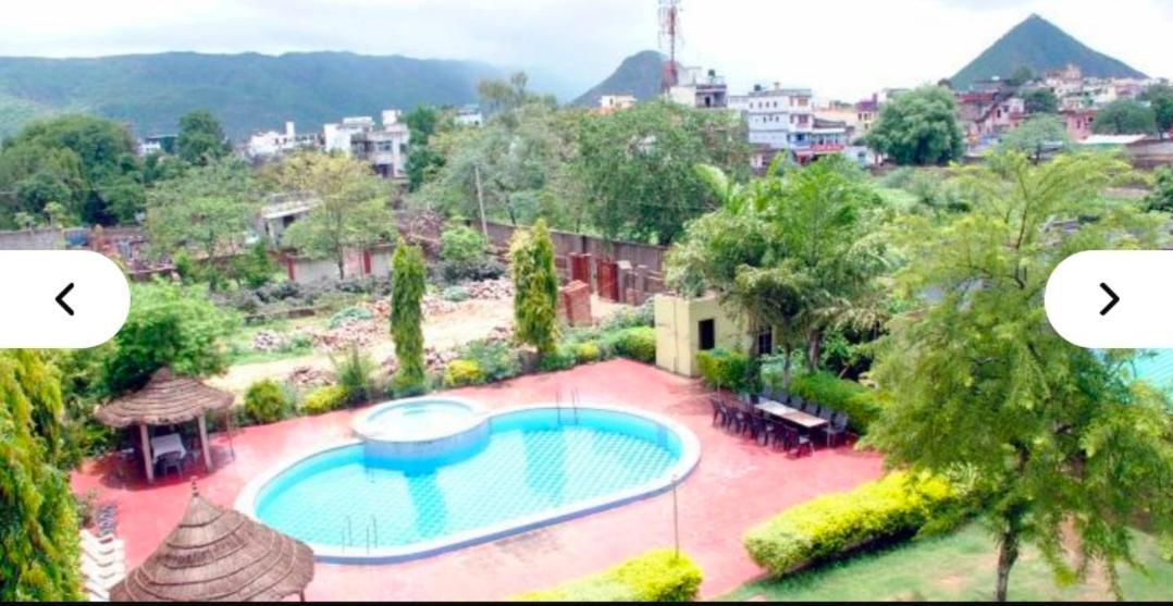 Hill View Hotel Pushkar Exterior photo