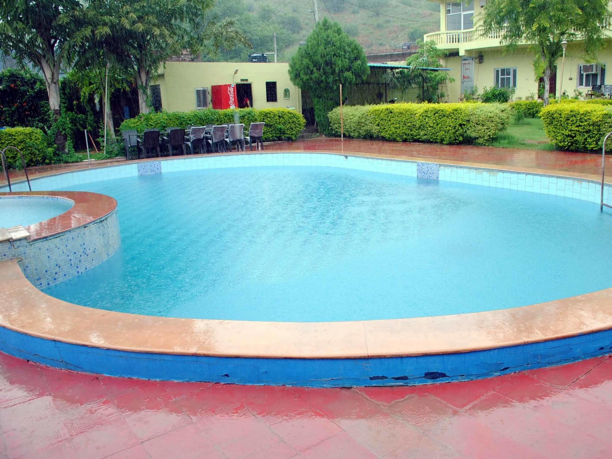 Hill View Hotel Pushkar Exterior photo